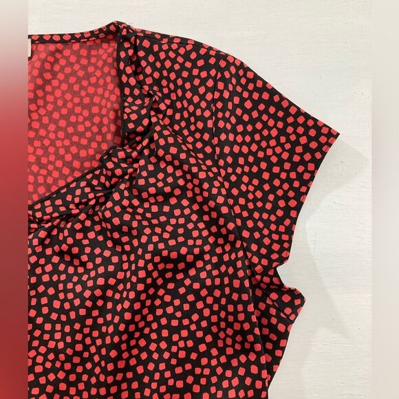 Coldwater Creek Blouse Women’s M Red Satin Ruffle V-Neck Casual Dressy Top - Picture 3 of 7